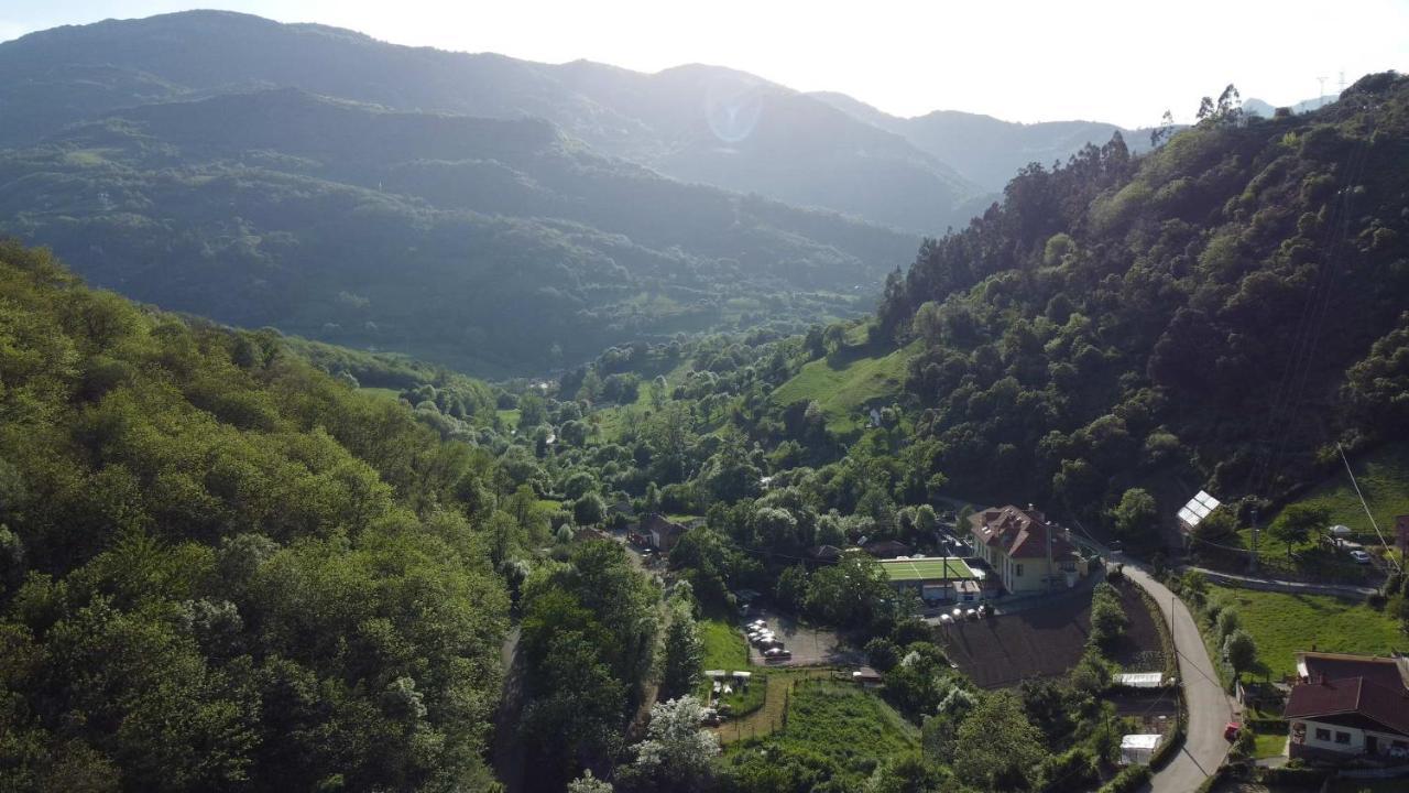 Hotel Santa Cristina Pola de Lena Zewnętrze zdjęcie