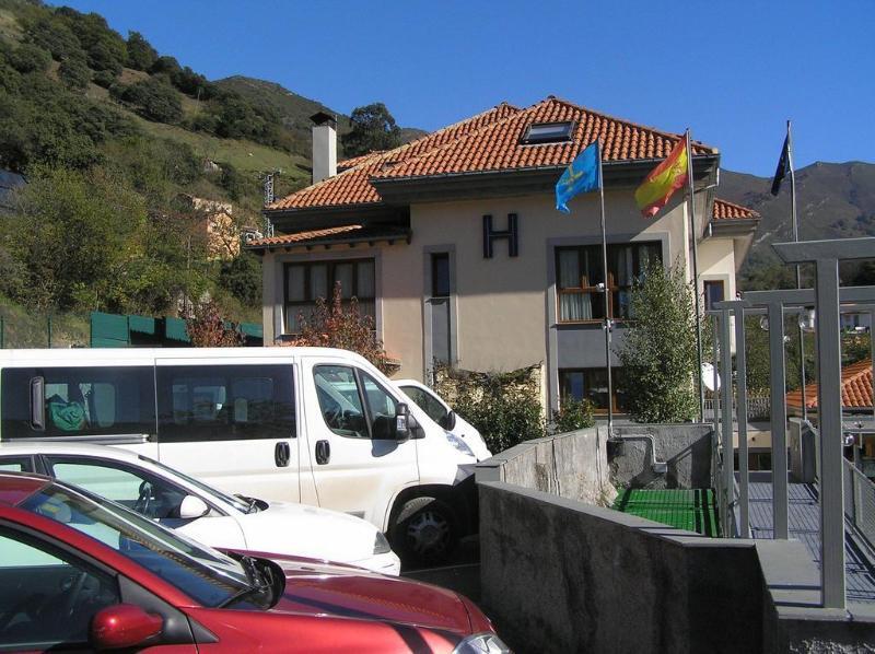 Hotel Santa Cristina Pola de Lena Zewnętrze zdjęcie